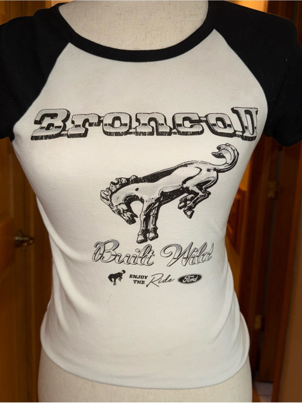 Hybrid Apparel White Women’s Top with Gray Print